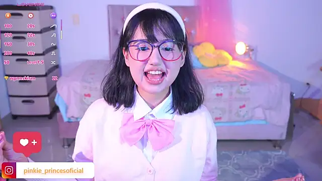 Pinkie Princes online show from May 2, 11:52 pm