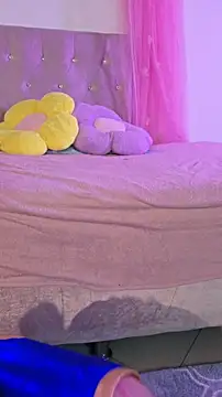 Pinkie Princes online show from May 23, 12:53 am