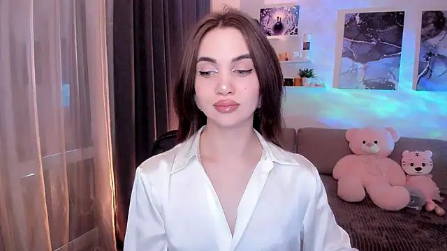 aPieceOfJoy online show from March 1, 5:51 am