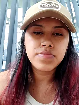 Karlagonzales  online show from June 29, 3:12 pm