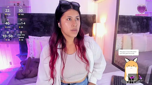 Karlagonzales  online show from June 27, 6:03 pm
