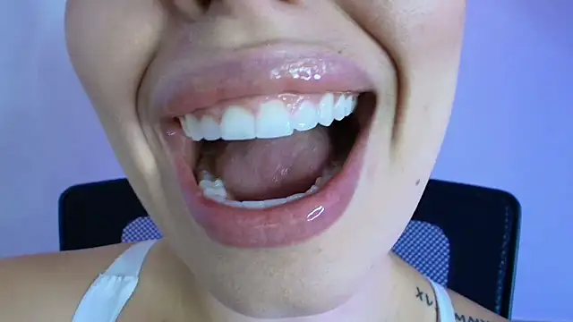 lisbet21x online show from February 4, 7:39 pm