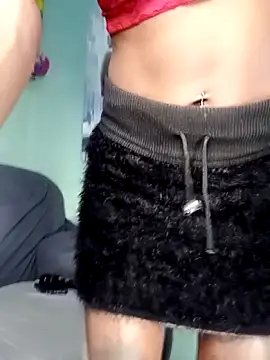 Slenderxxx2 online show from April 25, 1:41 pm