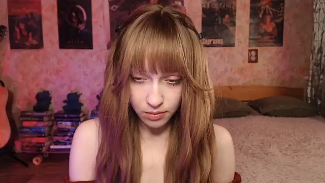 Friendly Ellie online show from April 14, 11:16 pm