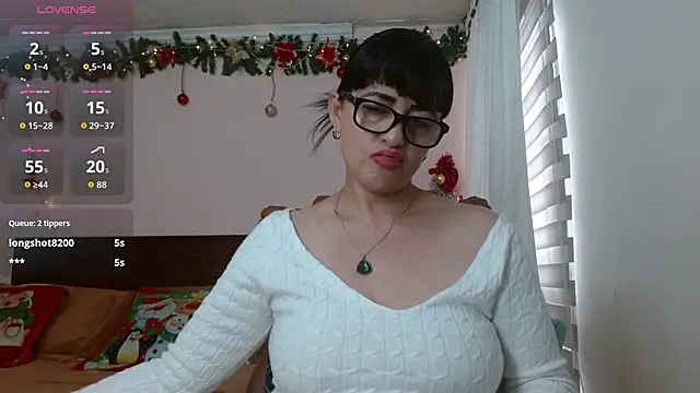 ISABEEL SOFIA01 online show from December 4, 3:03 pm