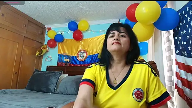 ISABEEL SOFIA01 online show from July 7, 6:32 pm