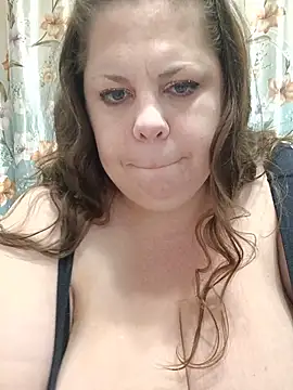 Ginabig online show from May 28, 8:56 am