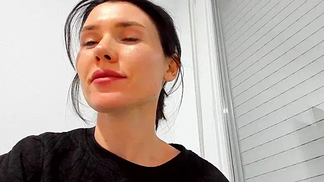 Cameron diazz online show from December 3, 9:17 pm