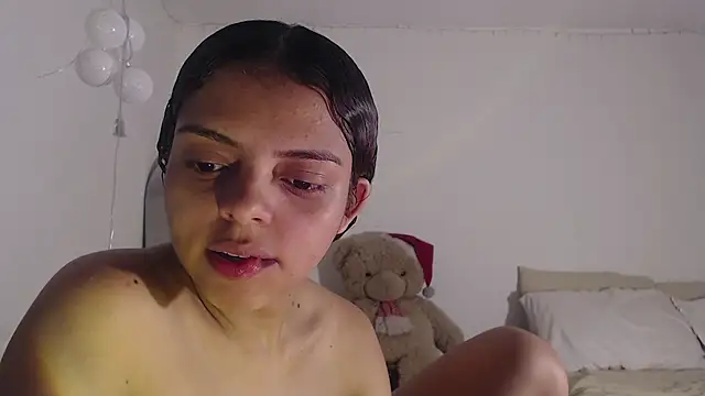 ValienteGirl  online show from February 22, 4:02 am