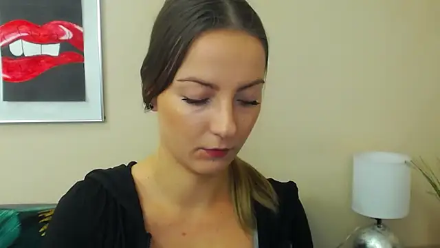 NatalieSexy online show from December 2, 7:21 am