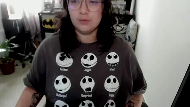 aika-dreams online show from April 25, 1:41 pm