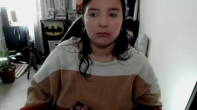 aika-dreams online show from April 1, 2:14 pm