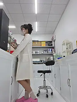 HinaLovely online show from July 13, 6:47 am