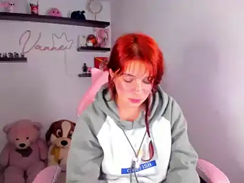 Vannessa  Shy online show from April 21, 9:11 pm