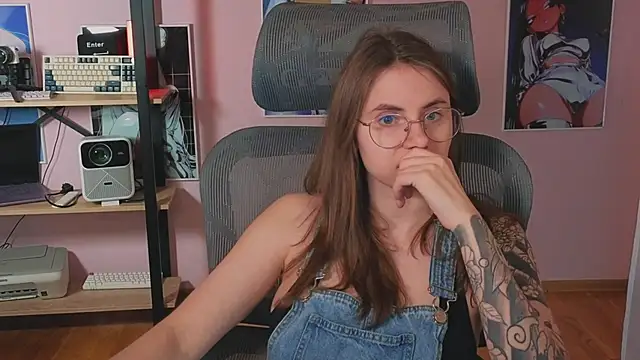  AnnaStark  online show from April 29, 8:36 pm