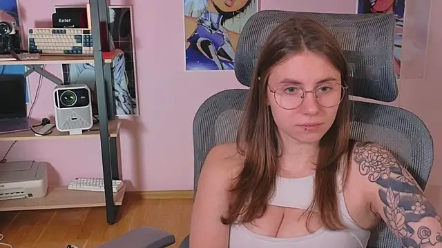  AnnaStark  online show from April 24, 8:22 pm