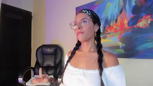 annyluna1 online show from July 18, 12:18 pm