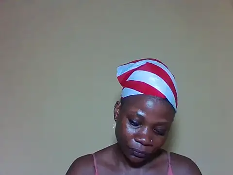 Sweetbaby004 online show from April 24, 6:33 pm