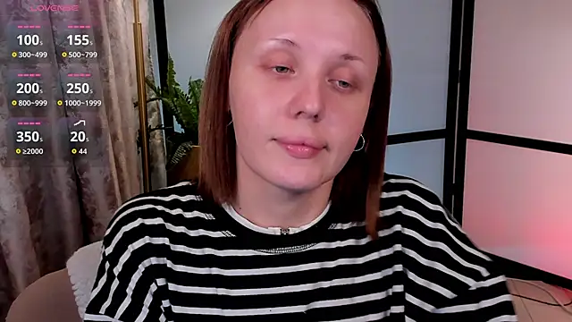 LianaFord online show from April 25, 6:05 am