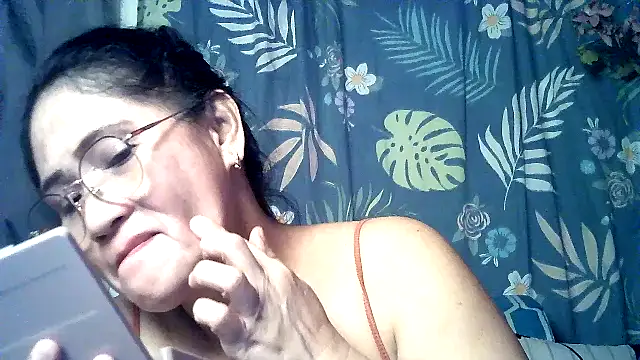 Snapshot of Amazing_Angel22 chatting on September 26, 1:36 am Amazing Angel22 online show from September 26, 1:36 am