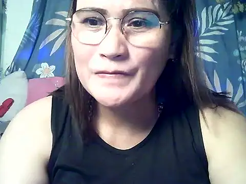 Amazing Angel22 online show from April 15, 12:28 pm