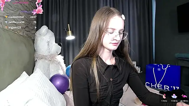 KateJonson online show from July 28, 1:10 pm