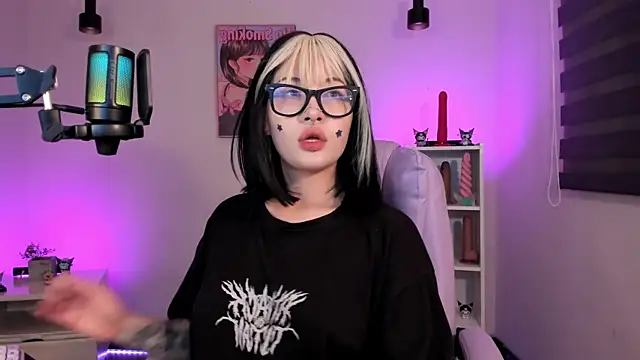  asami chieko  online show from April 27, 10:18 pm