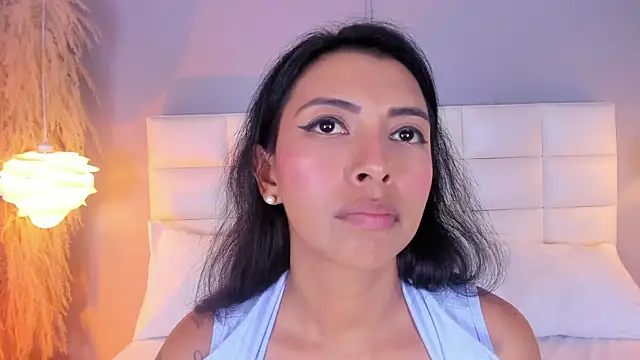  BunnyNaugthy online show from June 12, 3:03 am