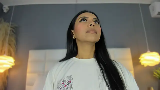  BunnyNaugthy online show from April 23, 10:45 pm