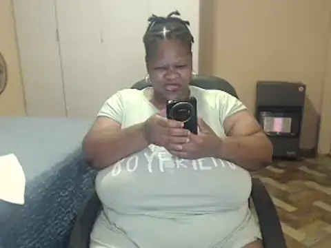 sweetnoziexx online show from April 25, 1:52 pm