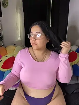 MsConejitaa online show from April 25, 4:37 pm