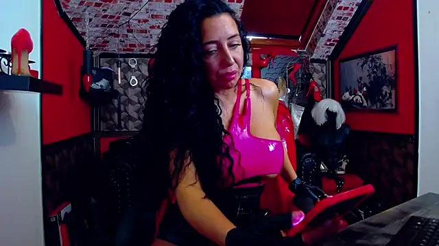 DommeBellatrix online show from April 20, 11:35 am