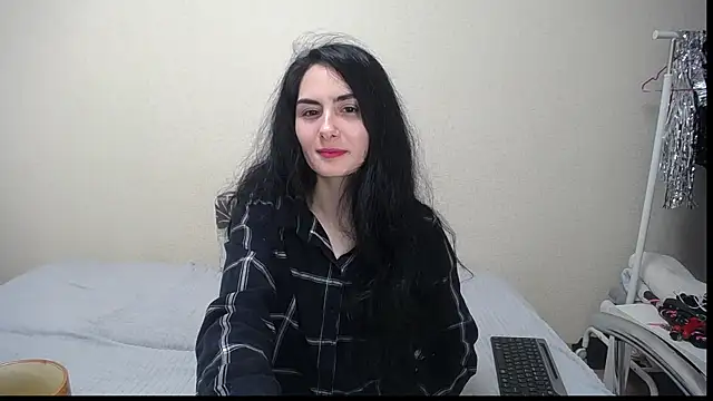 The Blacksphinxxx online show from December 15, 7:13 am