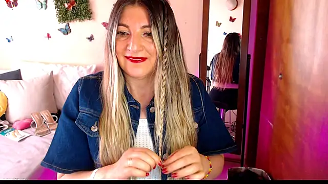 Jolie-Mature online show from April 23, 7:16 pm