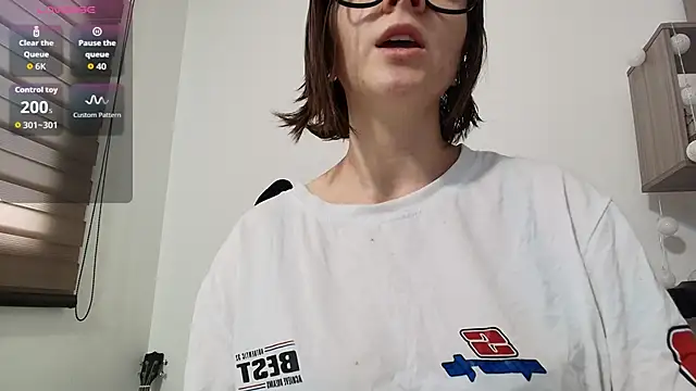 Arya starrk online show from April 7, 2:52 pm