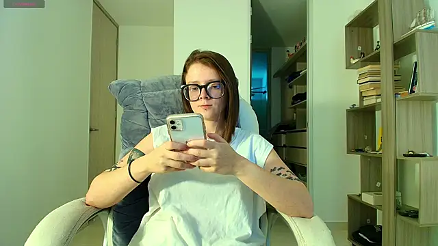 Arya starrk online show from September 10, 12:49 pm