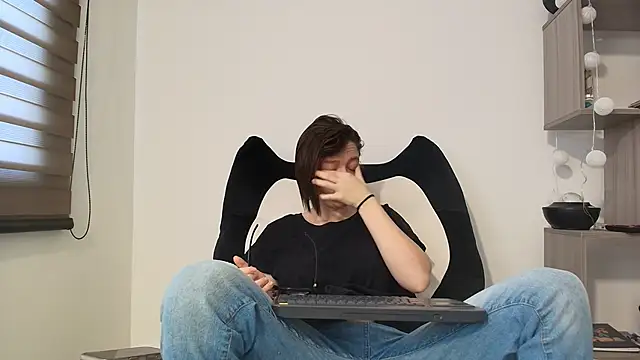 Arya starrk online show from March 13, 2:29 pm