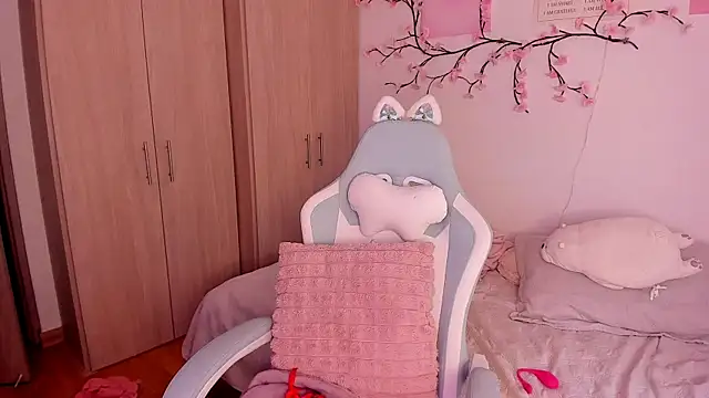 Snapshot of alexa_6908 chatting on October 14, 8:00 pm alexa 6908 online show from October 14, 8:00 pm