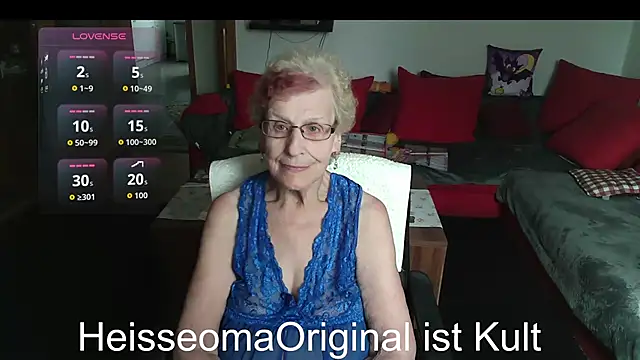 HeisseomaOriginal online show from June 3, 7:31 am