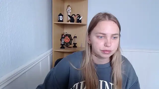 klerkarina online show from October 12, 5:21 am