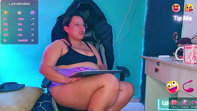 Diana Lozano online show from April 26, 4:05 pm