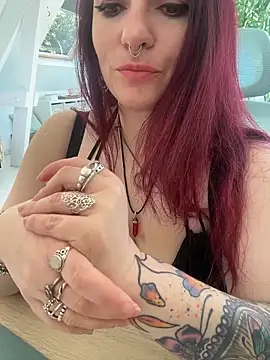 LunaMoongirl online show from March 19, 11:14 am