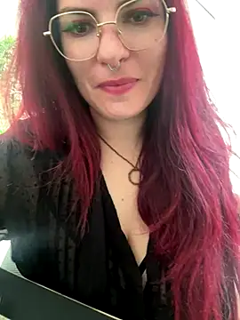 Snapshot of LunaMoongirl chatting on September 12, 3:52 pm LunaMoongirl online show from September 12, 3:52 pm