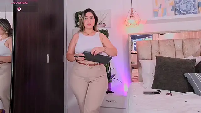 Dulce Morrys online show from February 22, 4:30 pm