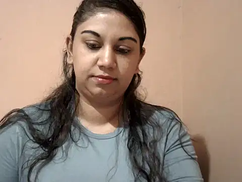 bellachow10 online show from May 29, 5:49 am