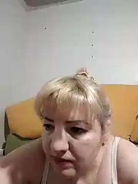 stefanyharper16 online show from November 16, 6:26 am