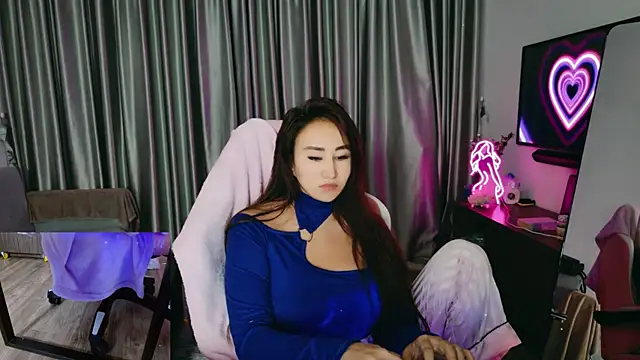 AsianQueens online show from December 17, 4:11 pm