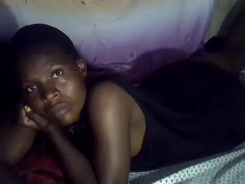 cute-shamza online show from April 22, 2:52 am