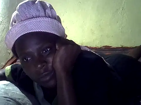 cute-shamza online show from November 5, 5:29 pm