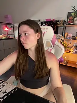 sweetest pie online show from June 12, 6:05 pm